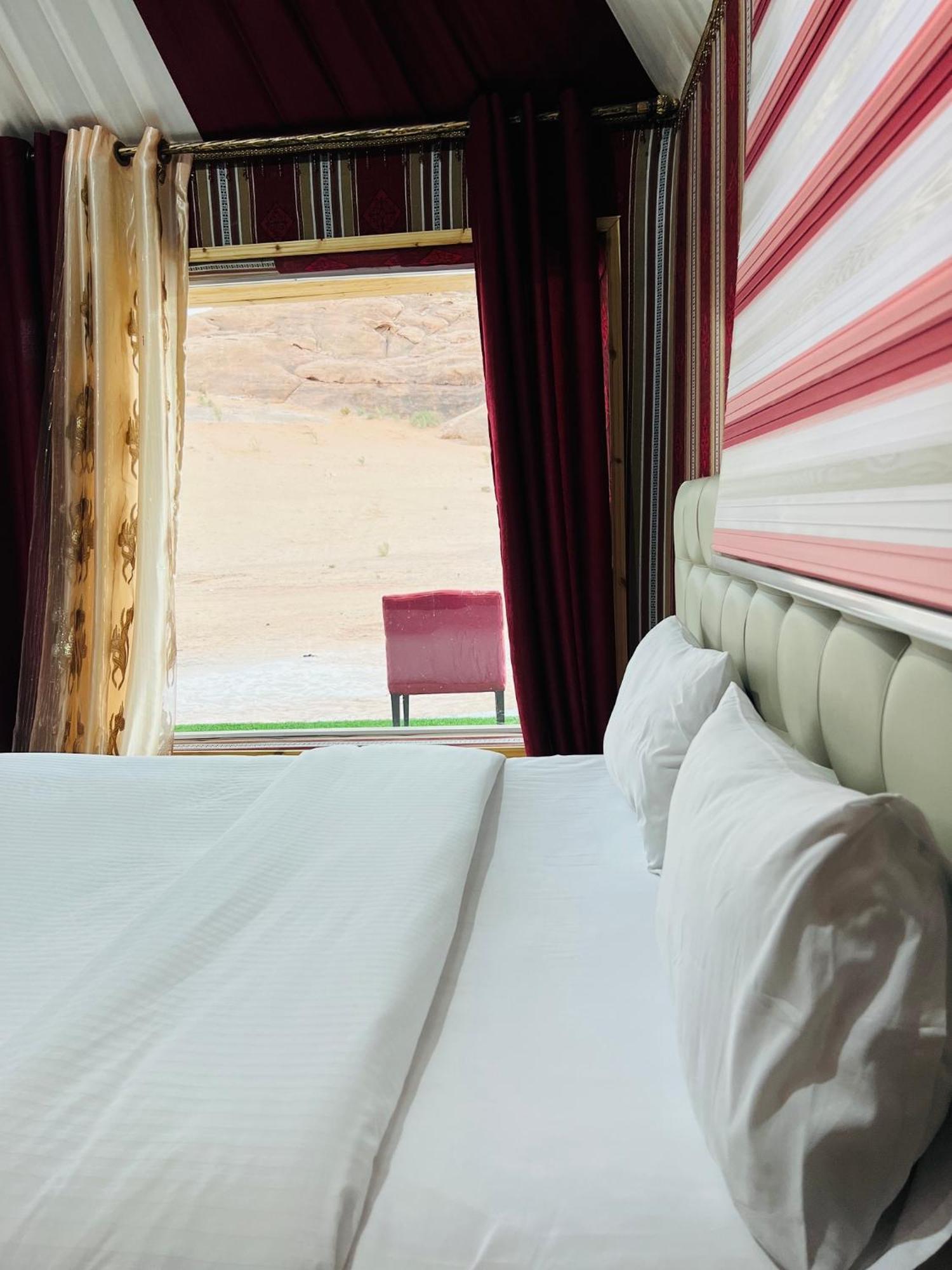 Ferienwohnung Moon Magic Valley Wadi Rum Exterior foto