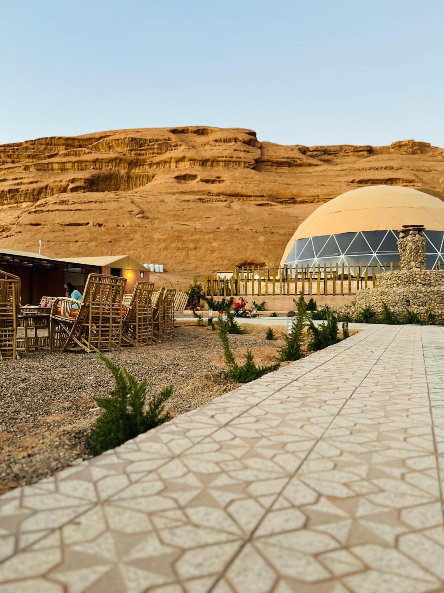 Ferienwohnung Moon Magic Valley Wadi Rum Exterior foto